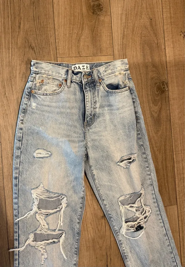 Lulus Daze Denim Jeans High Rise Distressed - Image 3