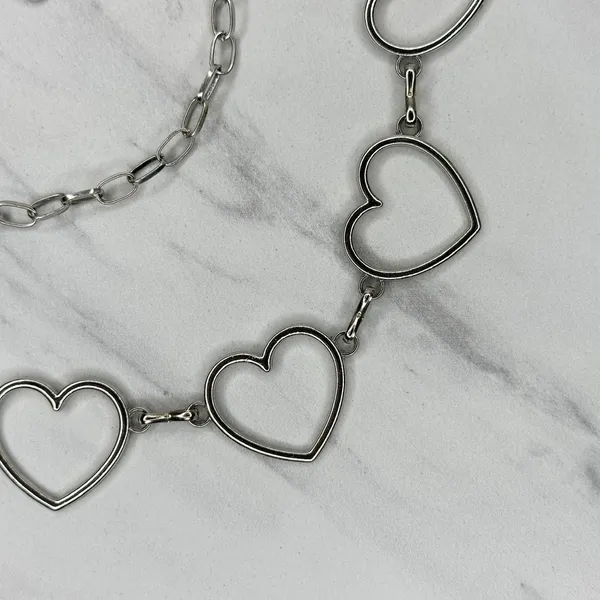 Open Heart Silver Tone Chain Belt One Size (OS) ✨ - Image 6
