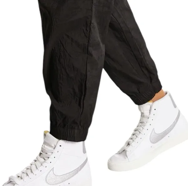 Nike Blazer Mid 77 Essential Sneaker White Metallic Silver Womens Size 7 New - Image 2