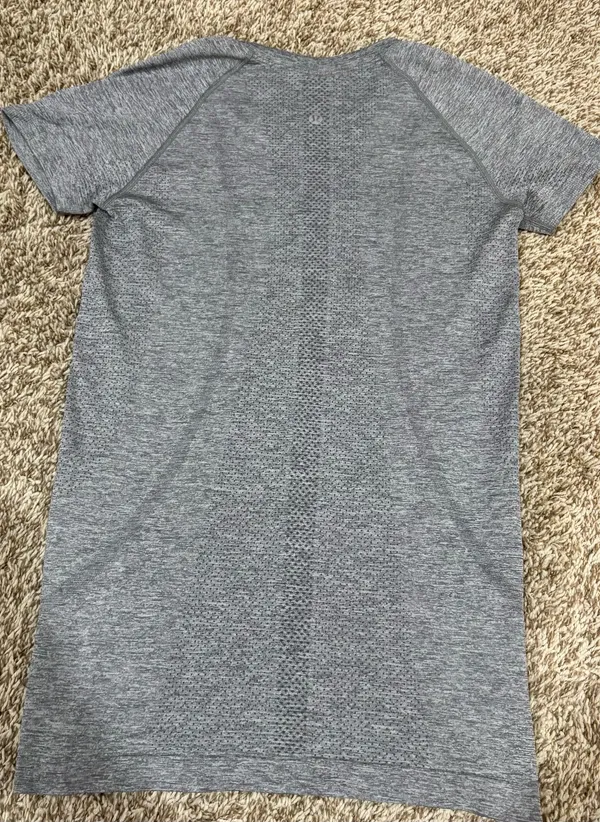 Gray Lululemon swiftly tech - Image 3