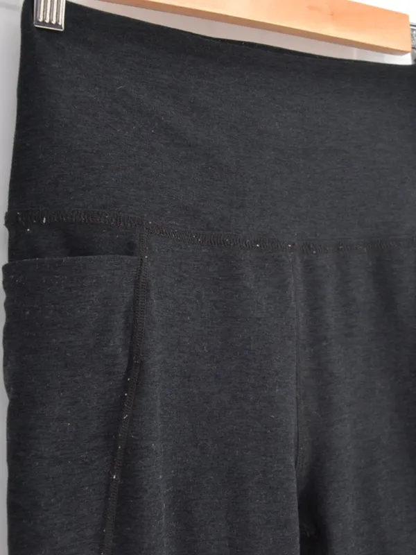 Beyond Yoga Spacedye Out of Pocket Midi Leggings Black M - Image 5