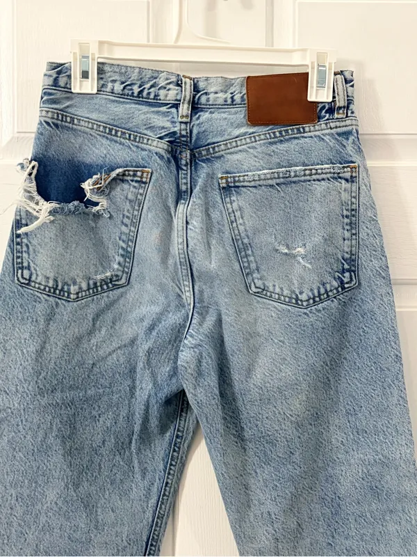 ZARA Light Blue Distressed Boyfriend Jeans - Image 4