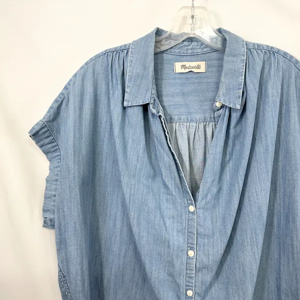 Madewell Large Chambray Top Button Down Shirt Light Blue Cotton Denim 1463 - Image 4