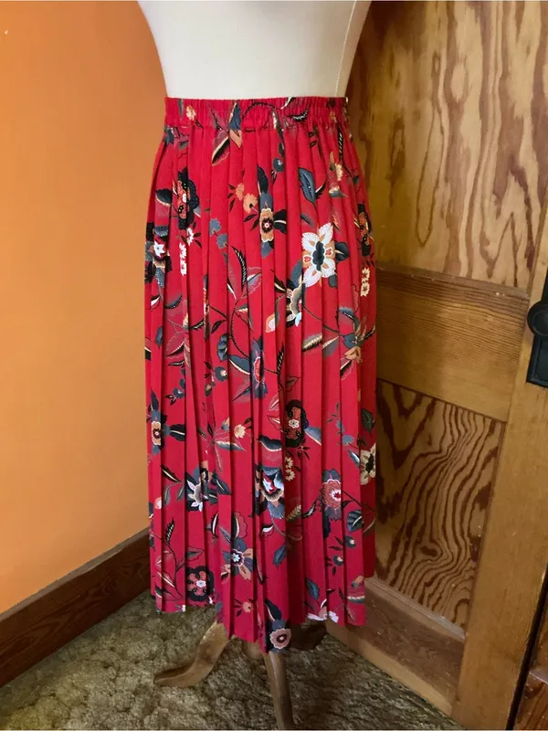 Vintage 90s Alfred Dunner Red Floral Midi Skirt Size 10 Elastic Waist - Image 8