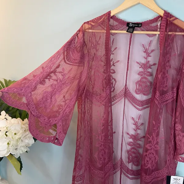 Miss Chievous Pink Floral Lace Cardigan - Image 5