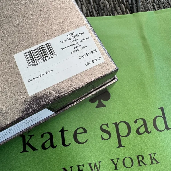 Kate Spade Card Holder Kenzie Metallic Saffiano Lunar NWT Gift Shopping Bag Plum - Image 5
