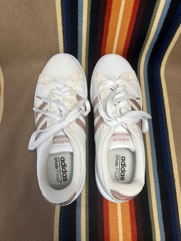 adidas Women’s Cloudfoam Leather Sneakers Metallic Pink White Size 10 - Image 2