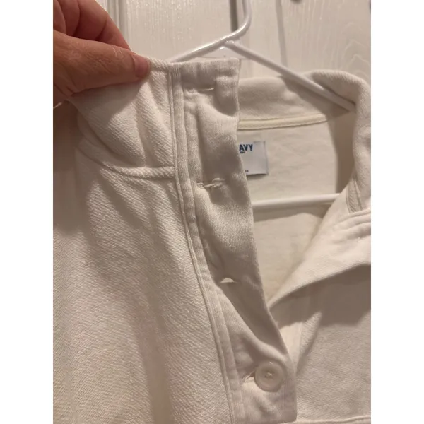 Old Navy SoComfy Terry Quarter‎ Button Pullover Cream Cropped Sweatshirt Large - Image 3