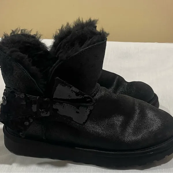 UGG Black Women's Slippers with Sequin Bow - Image 2