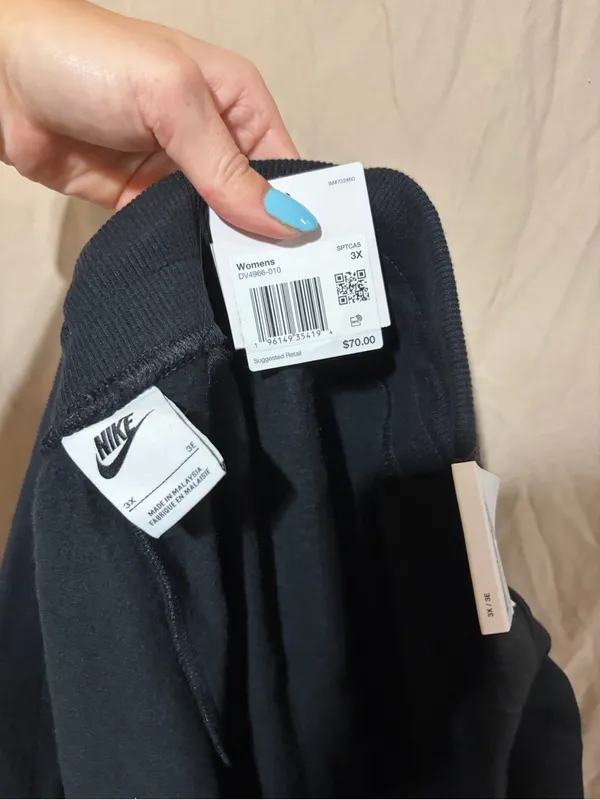 Nike joggers - Image 4