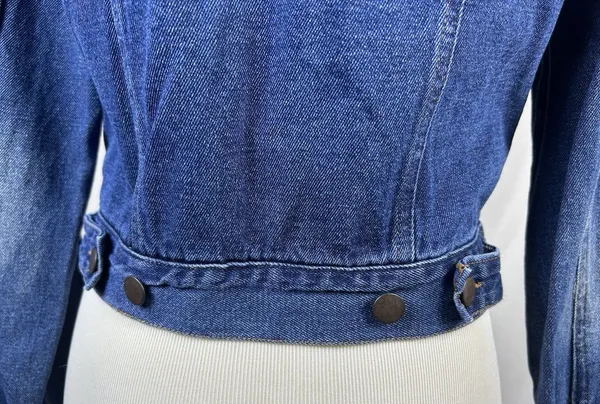 BEE & CECI Women’s Premium Denim Jacket Blue Jeans Trucker Coat Medium M Classic - Image 4