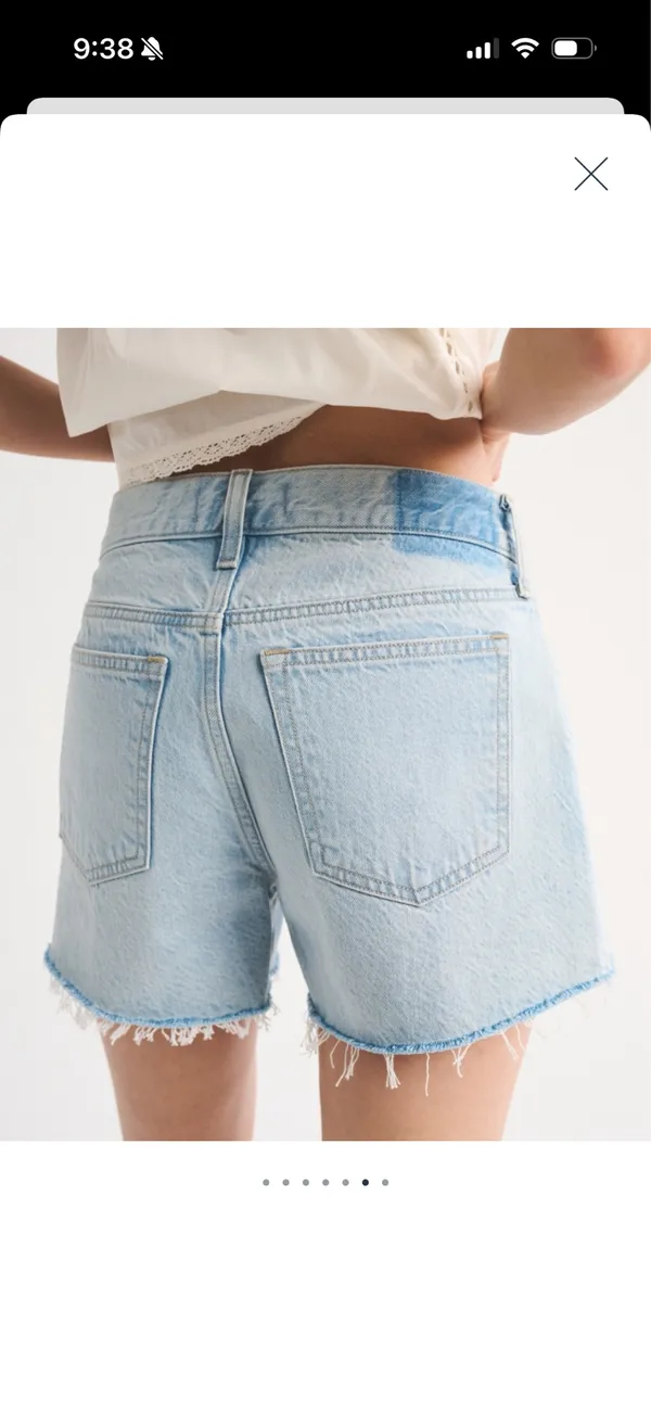 Abercrombie Low Rise Loose Shorts - Image 3