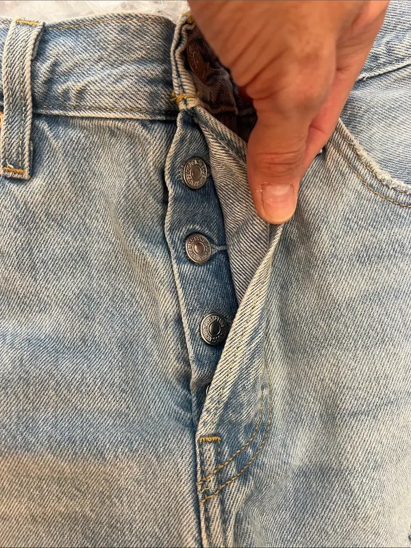 Levi's Light Blue 501 Distressed Denim Cutoff Shorts size 28. - Image 7
