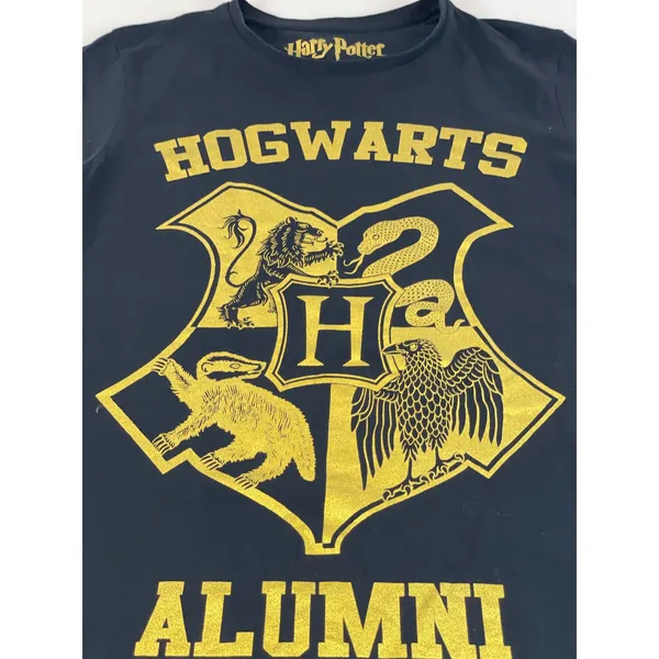 Harry Potter Tee Size M Black Hogwarts Alumni Gold Cotton Unisex New Without Tag - Image 3