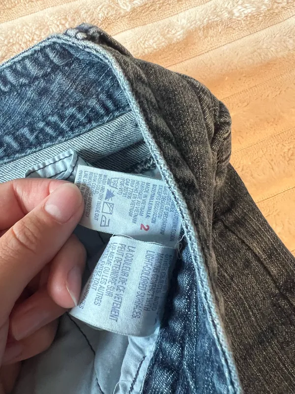 Tommy Hilfiger Vintage Jeans - Image 3