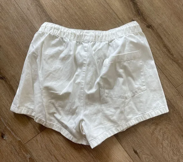 Aerie white shorts - Image 2