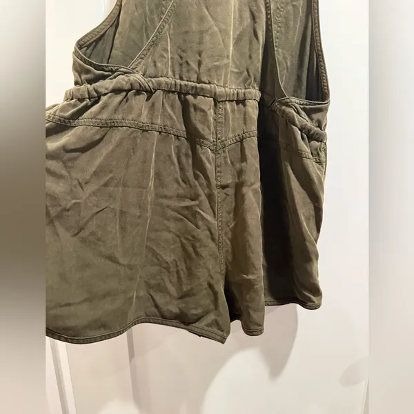 Aritzia Wilfred Free Beatriz Green Overalls Romper‎ Size L - Image 9