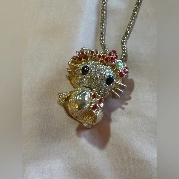 Charming Hello Kitty Red Pendant Necklace Silver - Image 4
