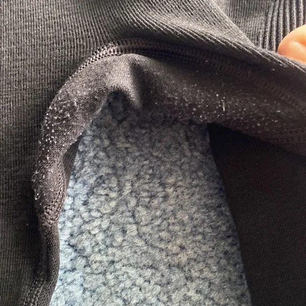 Lululemon Leggings Black with rubbing details - Image 7