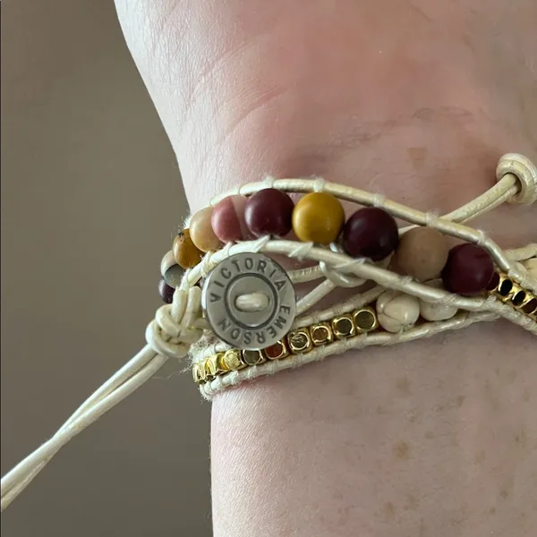 Victory Emerson Multicolor Beaded Wrap Bracelet - Image 2