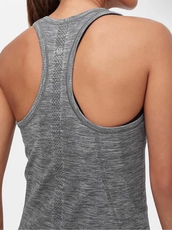 Lululemon swiftly tech tank gray size 6 - Image 3