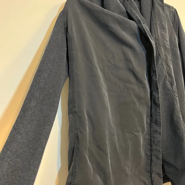 Lululemon Jacket Blissed Out‎ Wrap Open Front Black Organic Cotton Tencel Size 2 - Image 5