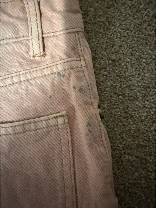 ZARA Light Pink High-Waisted Shorts - Image 6