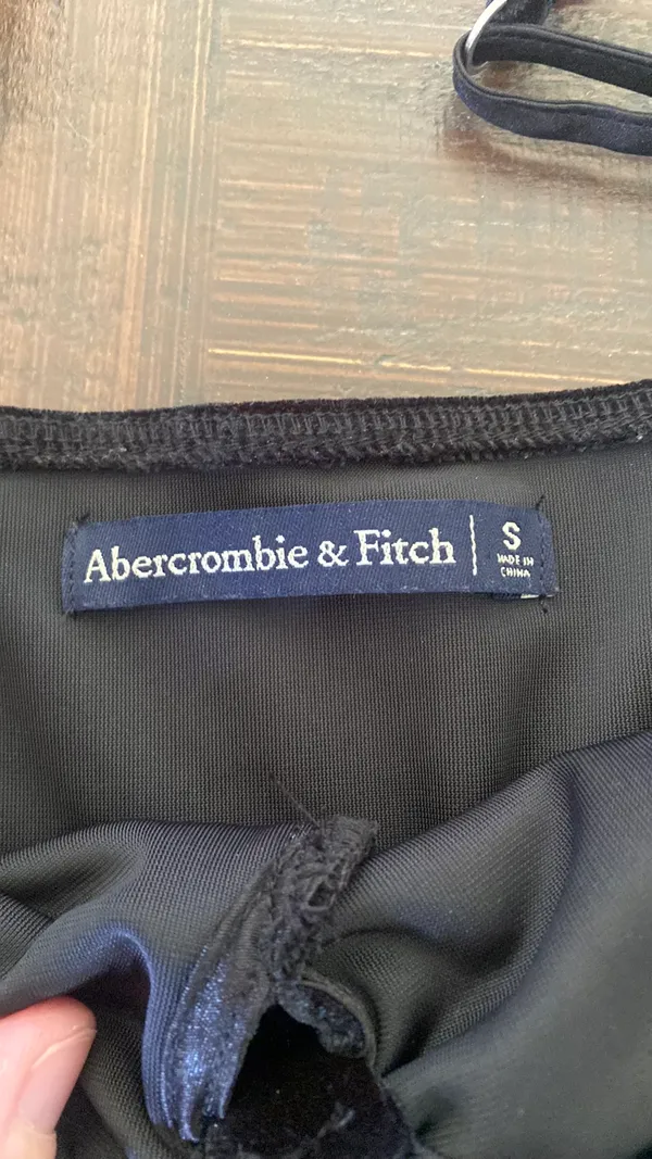 Abercrombie & Fitch velvet romper - Image 6