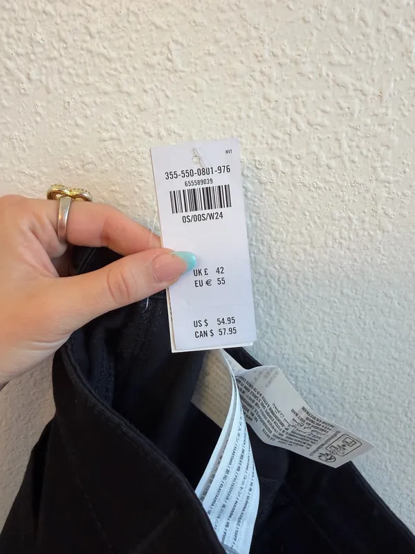 Hollister Ripped Black Skinny Jeans - Image 3