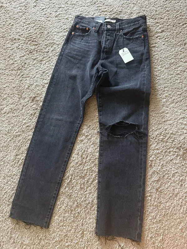 Levi’s Wedgie Straight Jeans Distressed High-Rise Button Fly - Image 3