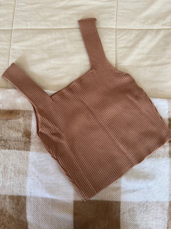 Cropped Sweater Tank Top Brown - Image 3