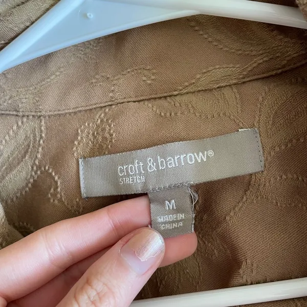M- croft & barrow Women's Vintage Tan Embroidered Jacket w/‎ Pockets - Image 5