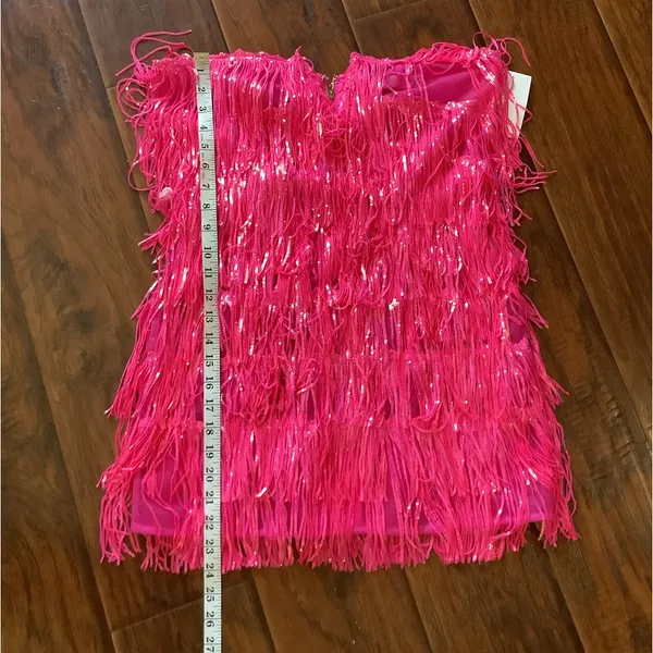 Dressy sequined fringe top NWT 💖💖💖 - Image 11
