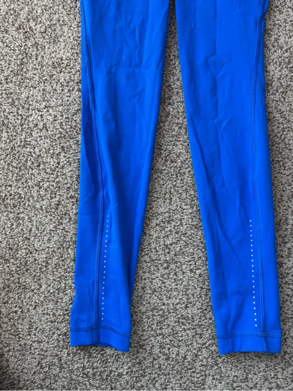 Lululemon Leggings Blue Size 2 - Image 2