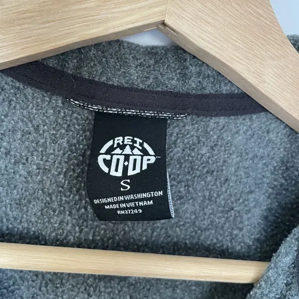 REI‎ Co-op gray fleece 3/4 zip sweater warm comfortable women's size small - Image 3