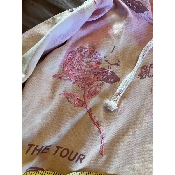 Shawn Mendes The Tour Concert Sketch II Tye Die Hoodie Size Medium Very Soft - Image 4