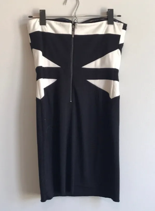 Forever 21 Strapless Mini Dress - Image 4