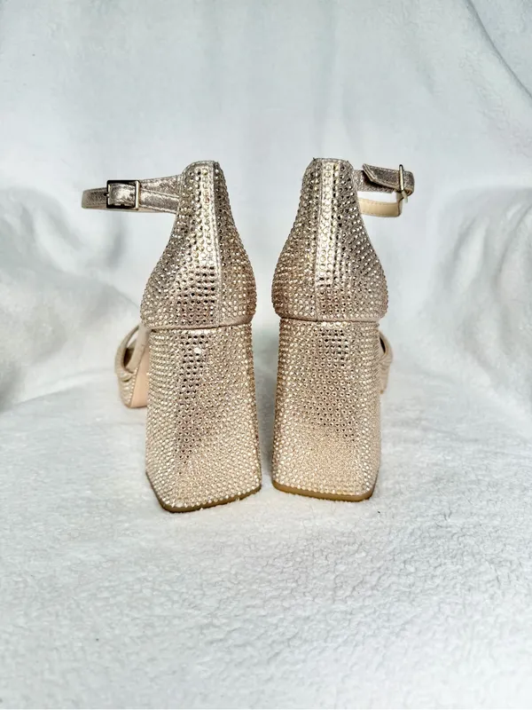 Jessica Simpson Women’s Gold Platform Ankle-Strap Sandal - new no tags Size 9 - Image 6