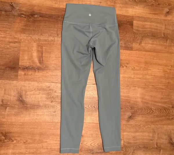 Lululemon Leggings - Image 4