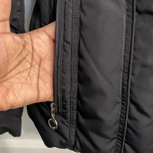Calvin Klein Women’s Hooded Puffer - Black - Size Small ZIPPER IS BROKEN - Image 7