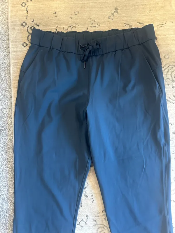 Lululemon Women’s Trouser Pants - Image 2