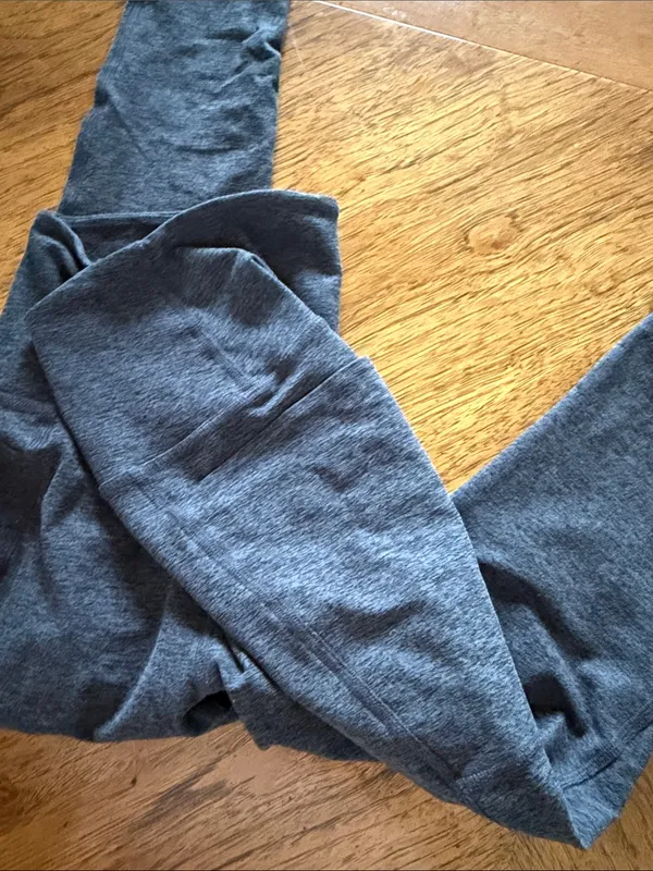 Beyond Yoga Leggings - Image 3