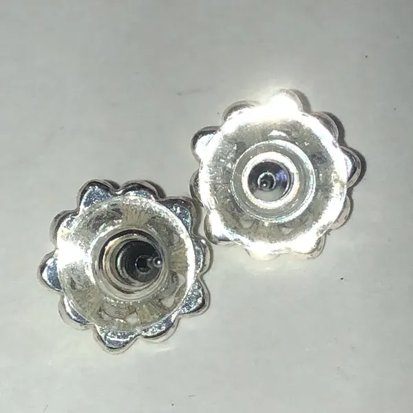 Elegant Silver Tone Rhinestone Flower Stud Earrings - Image 4