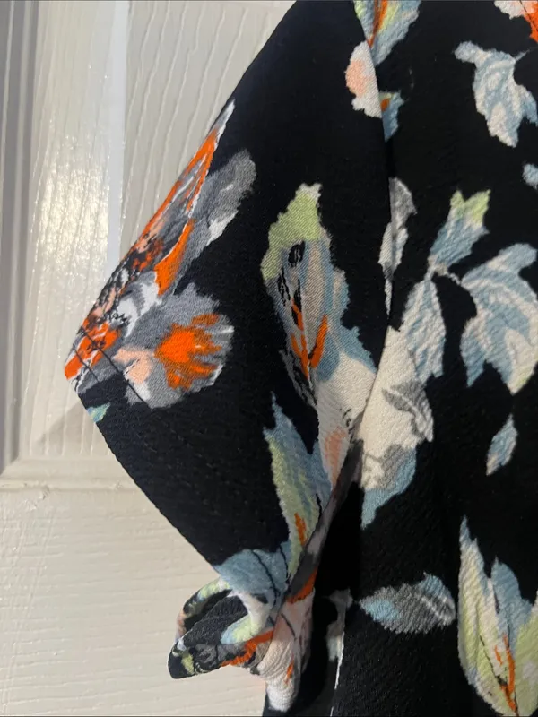 Boohoo Black Floral Mini Dress with Orange and Cream Blooms - Image 3