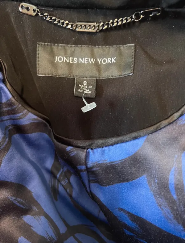 Jones New York Black fall over coat with hood - Image 3
