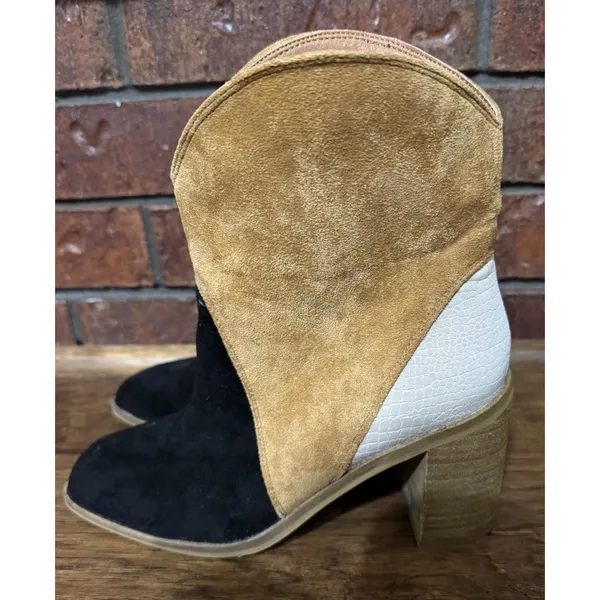 Chic CCOCCI‎ Women's Kendall Tri-tone Ankle Boot Black/Camel/Taupe Size 7.5 - Image 4