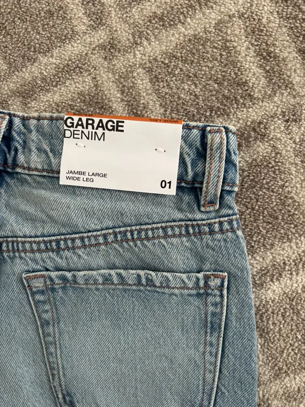 Garage Wide-Leg Denim Jeans - Image 4