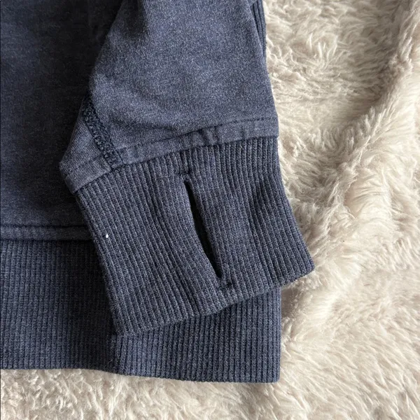 Navy Lululemon Scuba zip up size 6 - Image 3