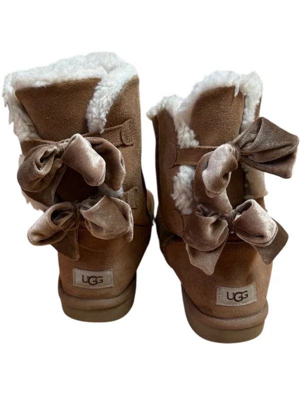 UGG Bailey Bow II Suede Boots in Chestnut - Image 2
