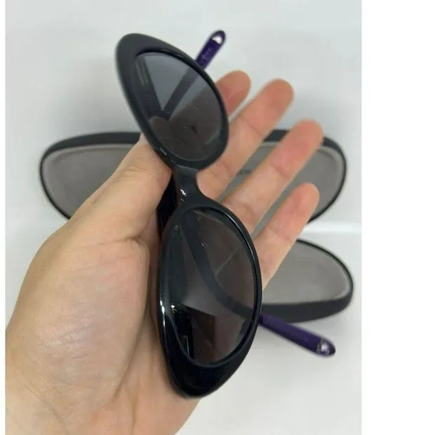 VTG Y2K Coastal Sunglasses Black Oval Frame Retro Aesthetic with Case - Image 5